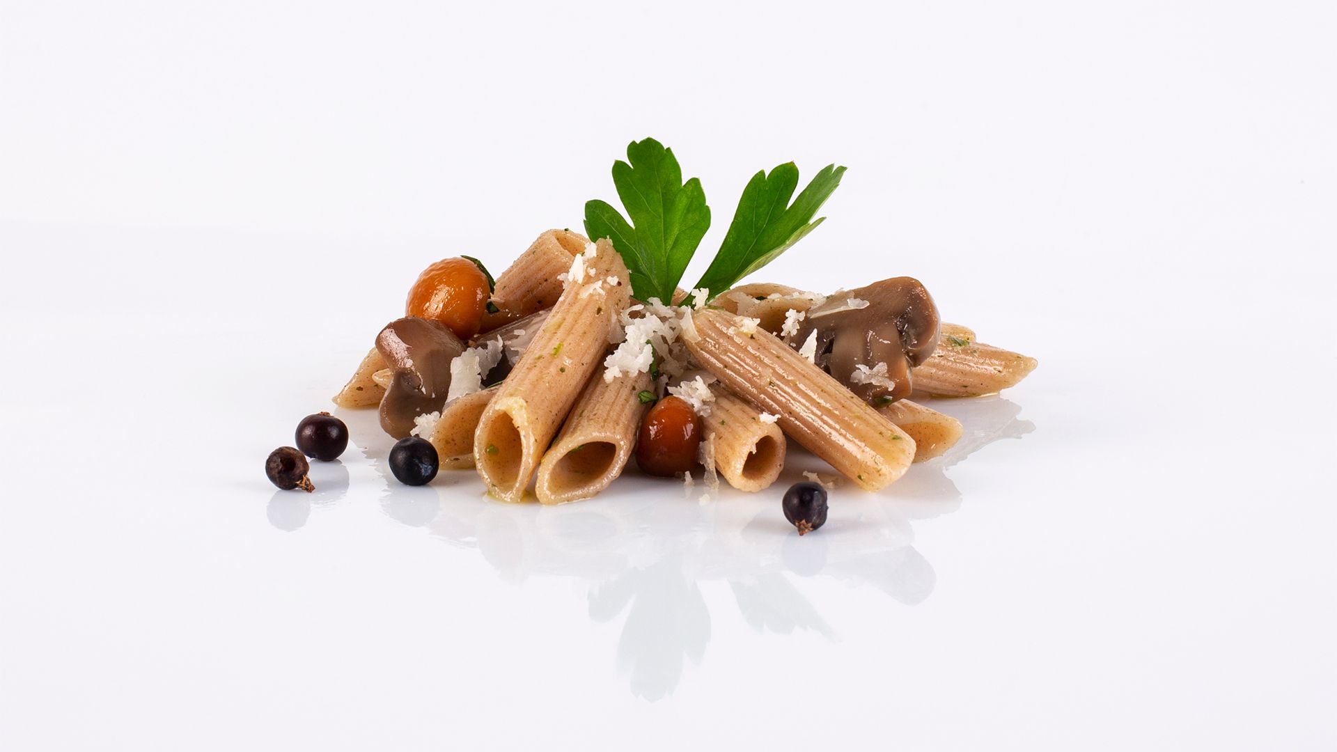 Bold Penne with Forest Fragrance